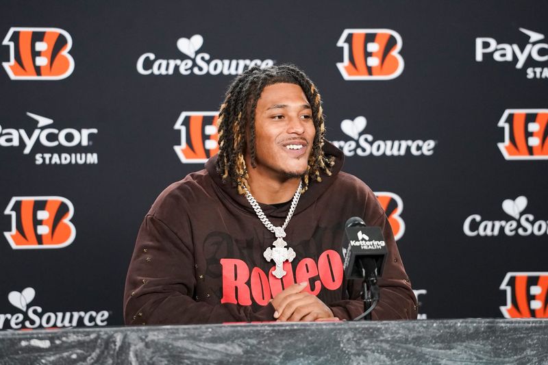 Cincinnati Bengals second round pick Cashius Howell speaks with media during the 2026 NFL Draft, Saturday, April 25, 2026, at Paycor Stadium in downtown Cincinnati.