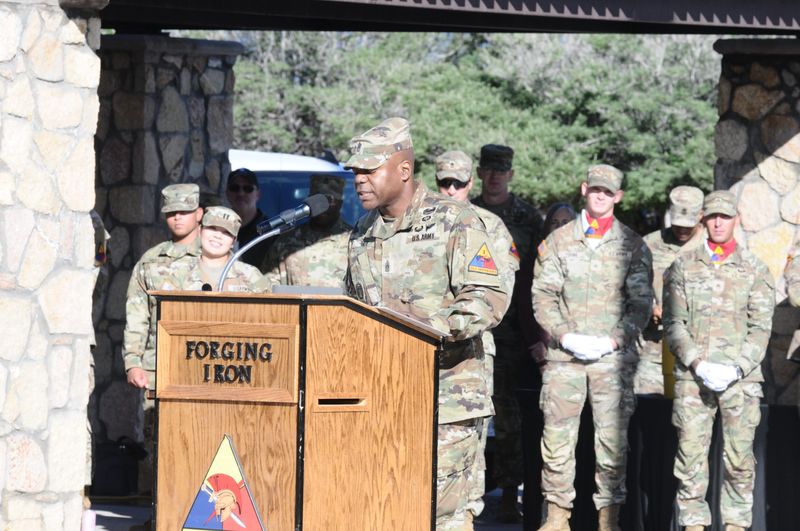 Incoming Command Sgt. Maj. Carvet Tate of the 1st Armored Division spoke during the change of command ceremony at Fort Bliss on Friday, May 1, 2026.