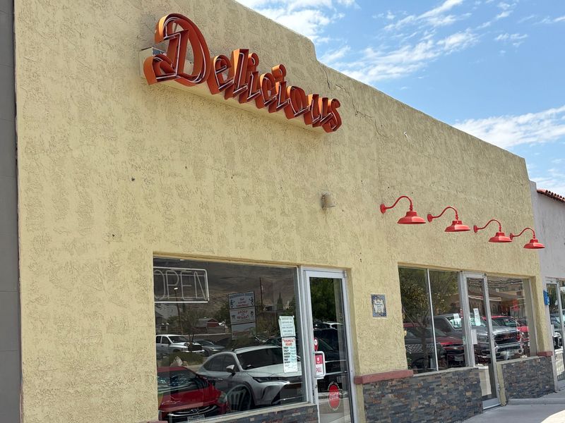 Delicious Mexican Eatery at 3314 Fort Blvd.
