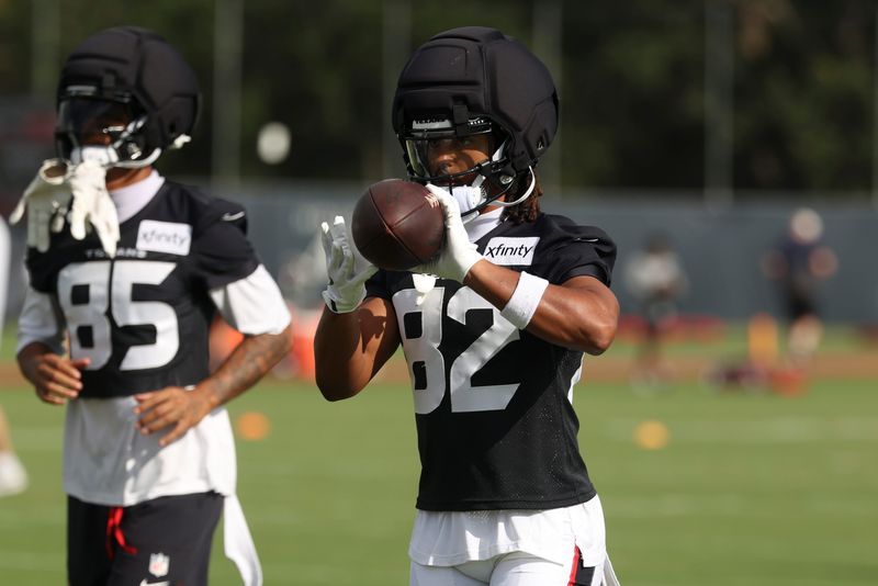 Jul 30, 2026; Houston, Texas, USA;  Houston Texans wide receiver Lewis Bond (82) during training camp at Houston Methodist Training Center. Mandatory Credit: Troy Taormina-Imagn Images