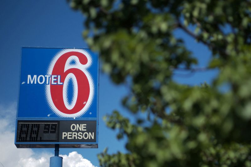 FILE PHOTO: A sign marks a Motel 6 property in Espanola, New Mexico, U.S., July 11, 2018.   REUTERS/Brian Snyder/File Photo