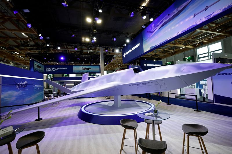 FILE PHOTO: A model of the General Atomics YFQ-42A displayed at the 55th International Paris Airshow at Le Bourget Airport near Paris, France, June 18, 2025. REUTERS/Benoit Tessier/File Photo