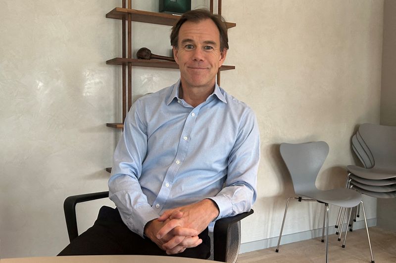 FILE PHOTO: Swedish clothing retailer H&M's chairperson Karl-Johan Persson poses after an interview following the CEO transition and earnings press conference in Stockholm, Sweden January 31, 2024. REUTERS/Marie Mannes/File Photo