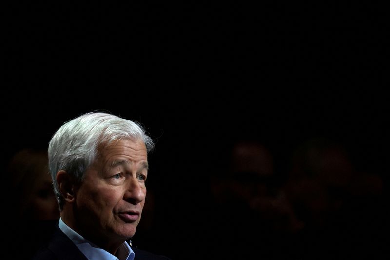 FILE PHOTO: Jamie Dimon, chairman and CEO of JPMorgan Chase & Co, peaks to the Economic Club of New York in New York City, U.S., April 23, 2024. REUTERS/Mike Segar/File Photo