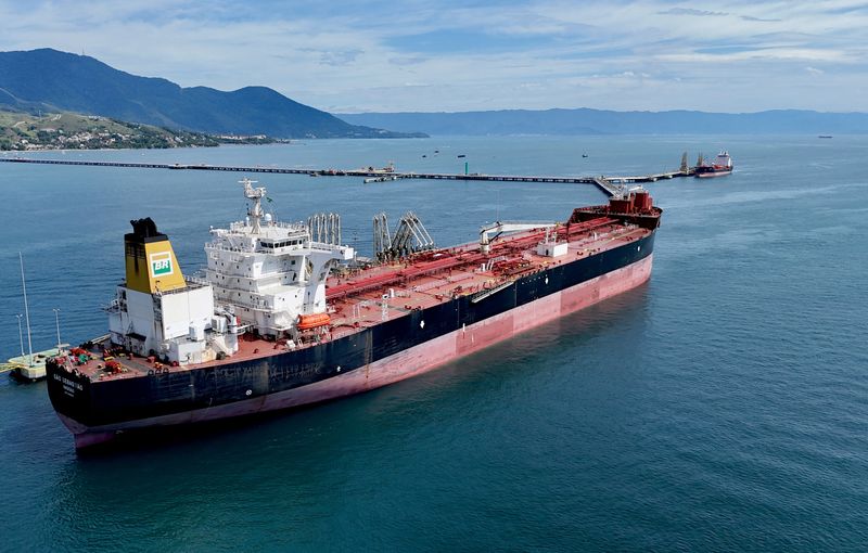 FILE PHOTO: A drone view of an oil tanker at Petrobras distribution terminal operated by Transpetro, the largest oil and gas transportation company of Brazil in Sao Sebastiao, in the state of Sao Paulo, Brazil January 4, 2025. REUTERS/Jorge Silva/ File Photo