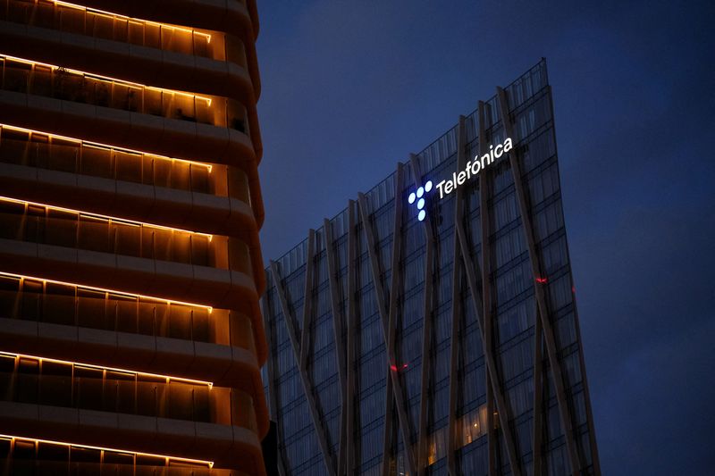 FILE PHOTO: The logo of Spanish telecom company Telefonica is displayed at its headquarters in Barcelona, Spain May 3, 2025. REUTERS/Nacho Doce/File photo