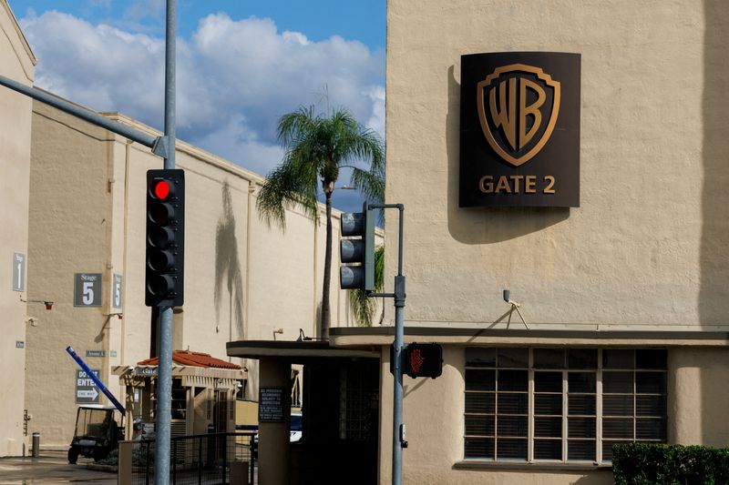 FILE PHOTO: The Warner Bros. studios in Burbank, California, U.S. November 18, 2025.  REUTERS/Mike Blake/File Photo