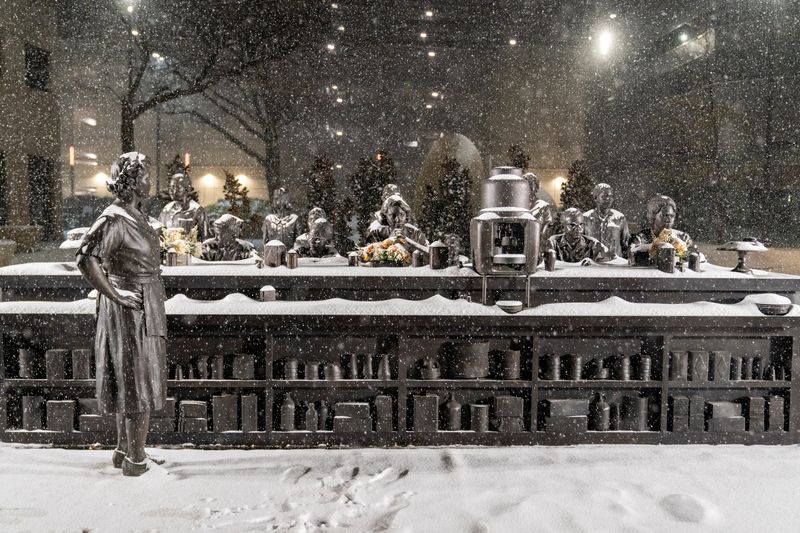 Snow falls over the Clara Luper National Sit-In Plaza as Winter Storm Fern arrives in Oklahoma City, Oklahoma, U.S., January 23, 2026. REUTERS/Nick Oxford