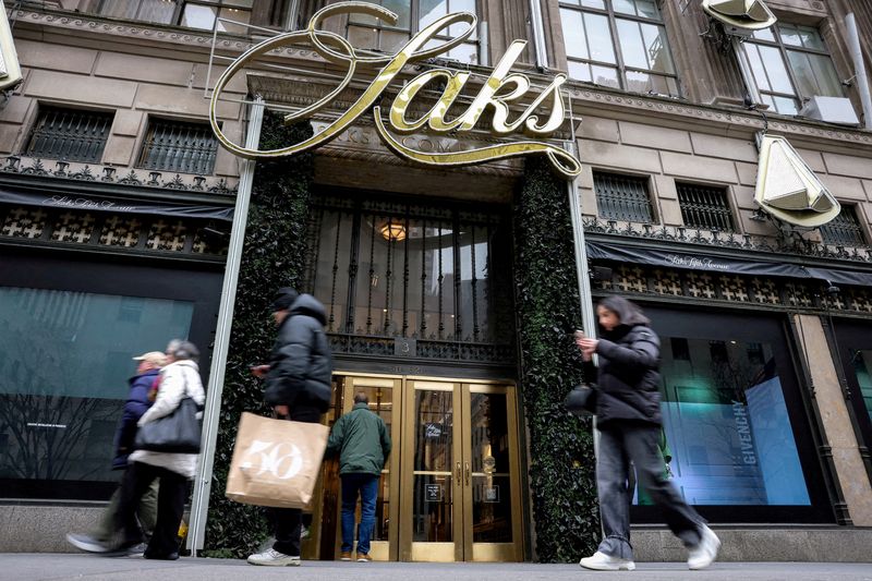 FILE PHOTO: The Saks Fifth Avenue flagship store, after the store filed for bankruptcy protection, in New York City, U.S., January 14, 2026.  REUTERS/Brendan McDermid/File Photo