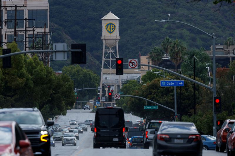 FILE PHOTO: The Warner Bros. studios in Burbank, California, U.S. November 18, 2025.  REUTERS/Mike Blake/File Photo