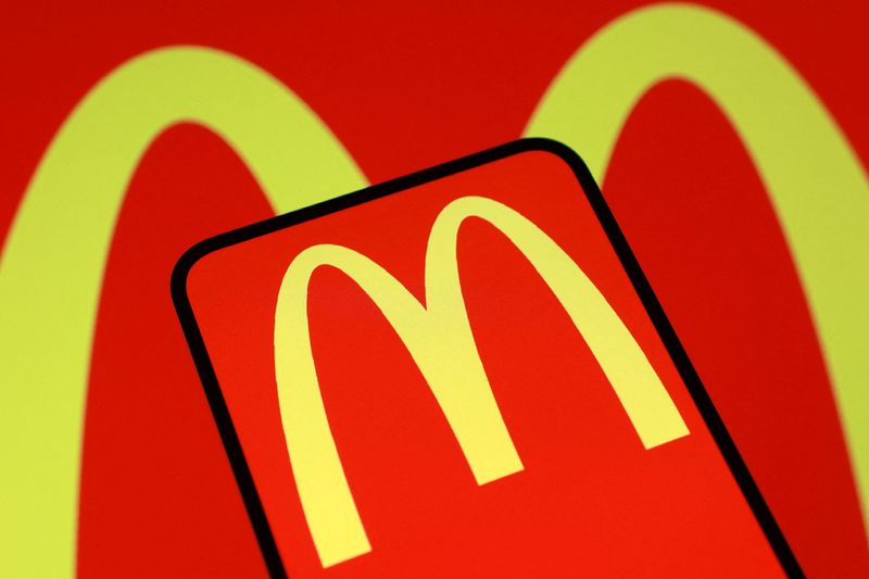 McDonald's logo is seen in this illustration taken August 5, 2025. REUTERS/Dado Ruvic/Illustration