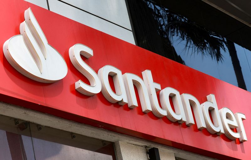 The logo of Santander bank is displayed on the facade of a branch in Mexico City, Mexico July 25, 2025. REUTERS/Henry Romero