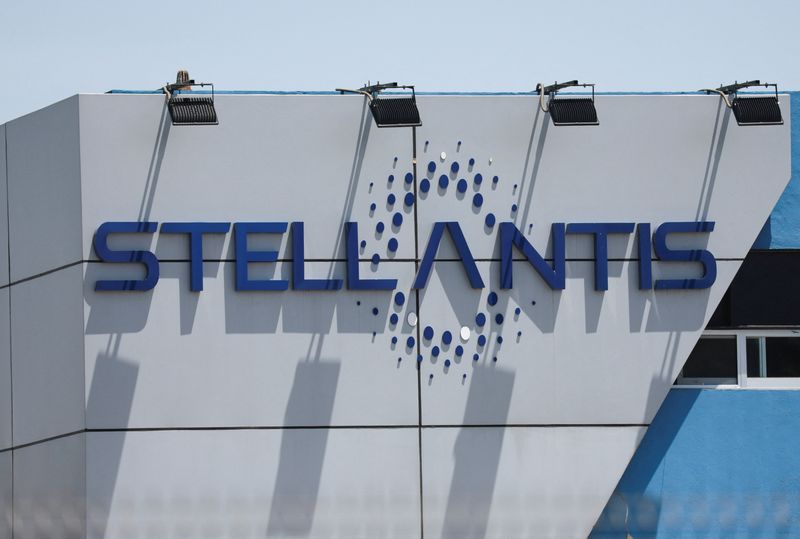 Stellantis logo is pictured at one of its assembly plants following a company's announcement saying it will pause production there, in Toluca, state of Mexico, Mexico April 4, 2025. REUTERS/Henry Romero