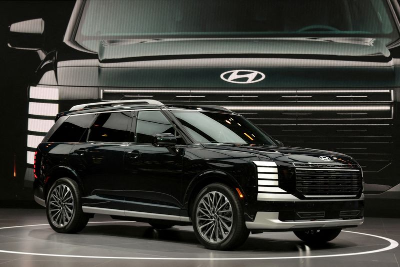The 2026 Hyundai Palisade SUV is displayed during the New York International Auto Show in New York City, U.S., April 16, 2025. REUTERS/Shannon Stapleton/