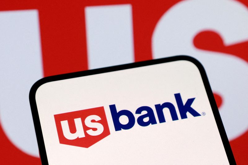 FILE PHOTO: U.S. Bank logo appears in this illustration taken December 1, 2025. REUTERS/Dado Ruvic/Illustration/File Photo