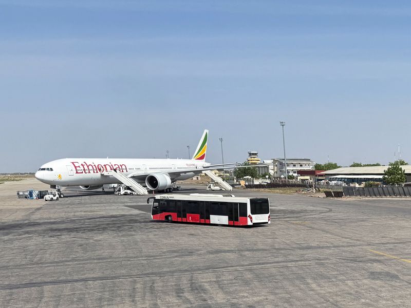 Luggage and travelers' belongings are loaded before the departure of an Ethiopian Airlines plane at N'Djamena International Airport in the capital city of N'Djamena, Chad, December 2, 2025. REUTERS/Amr Abdallah Dalsh