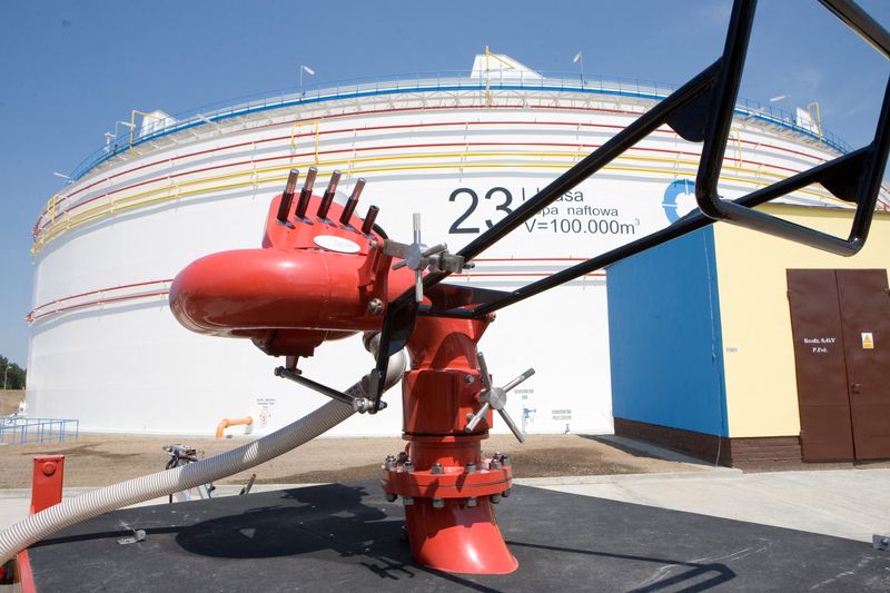 A view shows a fire extinguisher at an oil pumping station of Druzhba pipeline, in Adamowo, Poland, June 14, 2011. Jedrzej Wojnar/Agencja Wyborcza.pl via REUTERS
