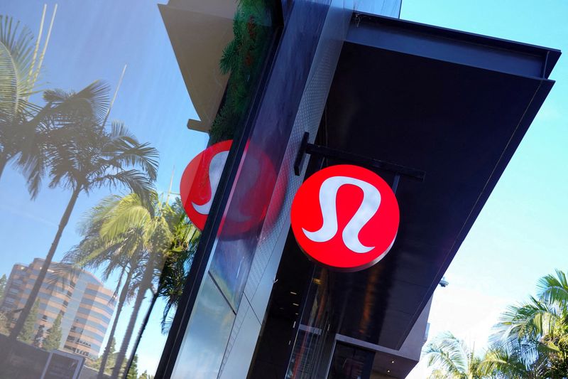 FILE PHOTO: A Lululemon sign is seen at a shopping mall in San Diego, California, U.S., November, 23, 2022.  REUTERS/Mike Blake//File Photo