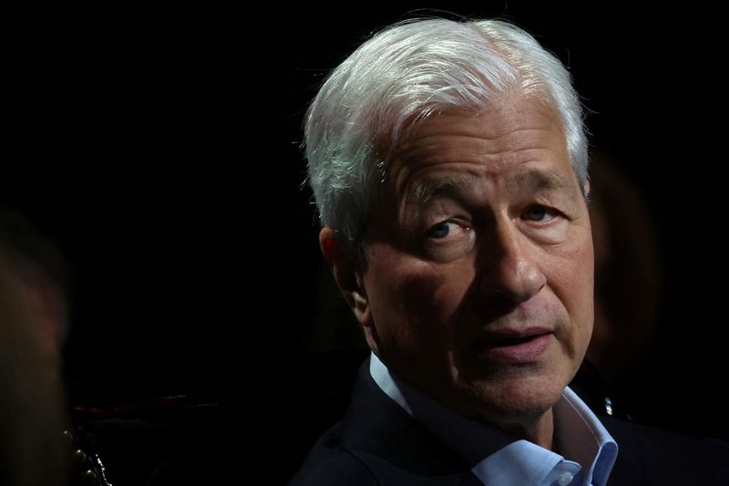 FILE PHOTO: Jamie Dimon, Chairman and Chief Executive officer (CEO) of JPMorgan Chase & Co. (JPM) speaks to the Economic Club of New York in Manhattan in New York City, U.S., April 23, 2024. REUTERS/Mike Segar/File Photo