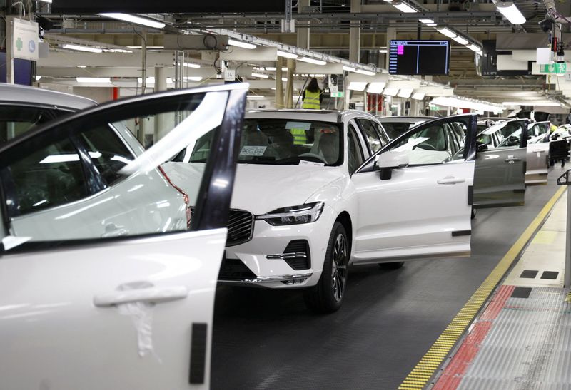 Volvo Cars' upcoming flagship car, the mid-sized Volvo electric SUV EX60, roll off the assembly line in Gothenburg, Sweden, April 22, 2026. REUTERS/Marie Mannes