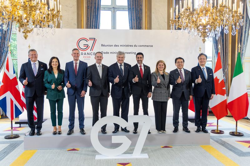EU commissioner for Trade and Economic Security Maros Sefcovic, German Economy and Energy Minister Katarina Reiche, British State Secretary in charge of Trade Peter Kyle, US representative for Trade Jamieson Greer, French Minister for Trade Nicolas Forissier, Canada's Minister of International Trade Maninder Sidhu, Italian Undersecretary of State for Foreign Affairs and International Cooperation Maria Tripodi and State Minister for Foreign Affairs of Japan Iwao Horii and Japanese Economy and Trade Minister Ryosei Akazawa pose for a group picture during the G7 Trade ministerial meeting in Paris, France, 06 May 2026. CHRISTOPHE PETIT TESSON/Pool via REUTERS