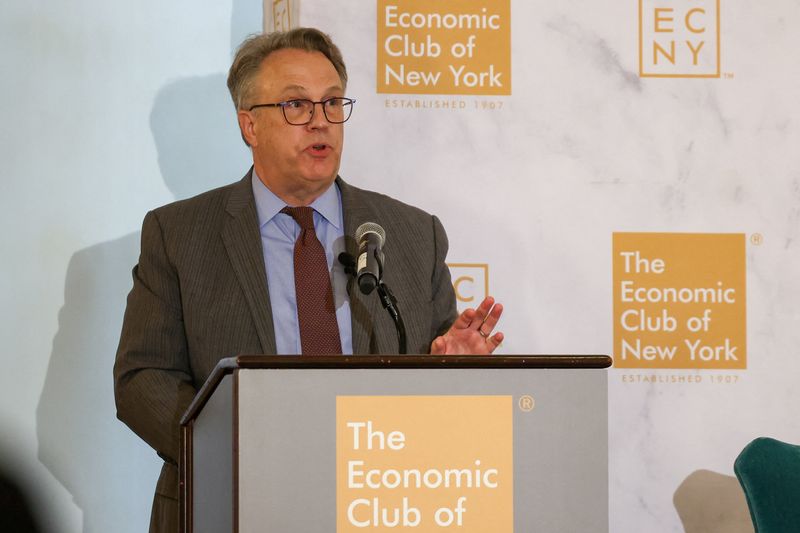John C. Williams, President and CEO of the Federal Reserve Bank of New York, speaks to the Economic Club of New York in New York City, U.S., September 4, 2025. REUTERS/Kylie Cooper