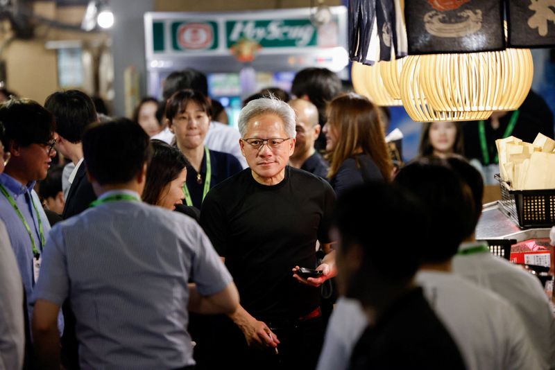 Nvidia CEO Jensen Huang meets with executives from South Korean companies for dinner on the sidelines of the annual Computex conference in Taipei, Taiwan, June 1, 2026. REUTERS/Ann Wang