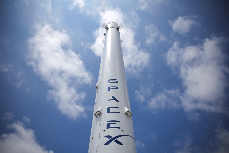 SpaceX headquarters is shown in Hawthorne, California, U.S. June 5, 2025. REUTERS/Daniel Cole