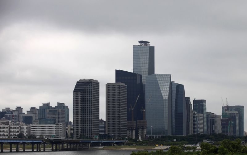 FILE PHOTO: A view of Yeouido island, which serves as a financial hub for many businesses and banking facilities, in Seoul, South Korea, June 30, 2012.  REUTERS/Woohae Cho/File Photo