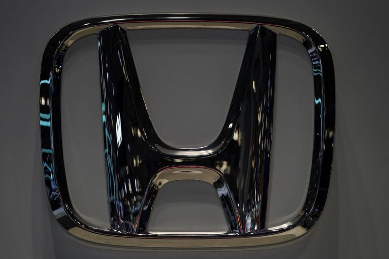 FILE PHOTO: A Honda logo is seen at the New York International Auto Show Press Preview, in Manhattan, New York City, U.S., March 27, 2024. REUTERS/David Dee Delgado/File Photo
