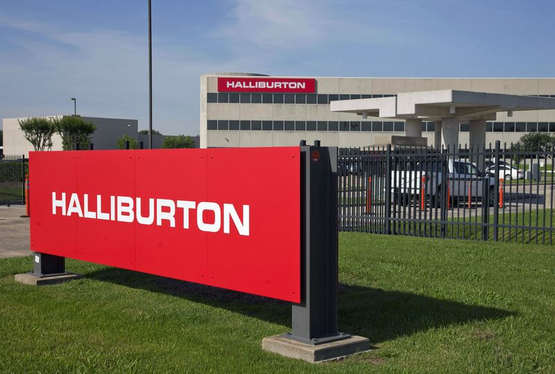 The company logo of Halliburton oilfield services corporate offices is seen in Houston, Texas April 6, 2012.    REUTERS/Richard Carson    (UNITED STATES - Tags: BUSINESS LOGO ENERGY)