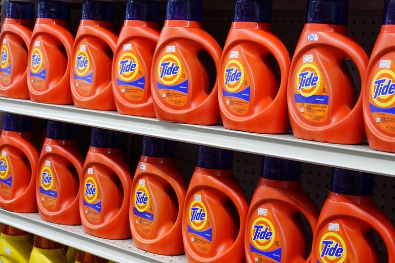 FILE PHOTO: Tide detergent, a brand owned by Procter & Gamble, is seen for sale in a store in Manhattan, New York City, U.S., June 29, 2022. REUTERS/Andrew Kelly/File Photo