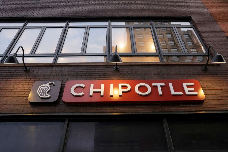 FILE PHOTO: An exterior view of Chipotle in SoHo in New York City, U.S., October 4, 2024. REUTERS/Kent J. Edwards//File Photo