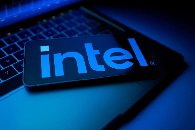 FILE PHOTO: An Intel logo appears in this illustration taken August 25, 2025. REUTERS/Dado Ruvic/Illustration/File Photo/File Photo