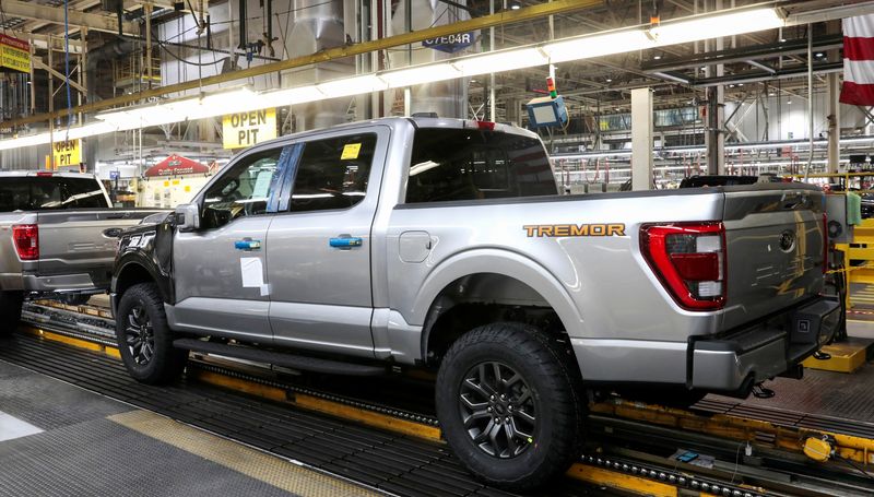 The 40 millionth Ford Motor F-series pickup truck is seen on the assembly line at the Dearborn Truck Plant in Dearborn, Michigan, U.S., January 26, 2022.   REUTERS/Rebecca Cook/File Photo