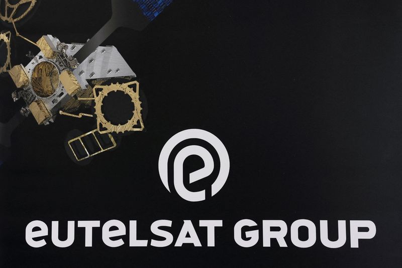 FILE PHOTO: Eutelsat Group logo is pictured at their Paris headquarters in Issy-les-Moulineaux, France, April 3, 2025. REUTERS/Benoit Tessier/File Photo
