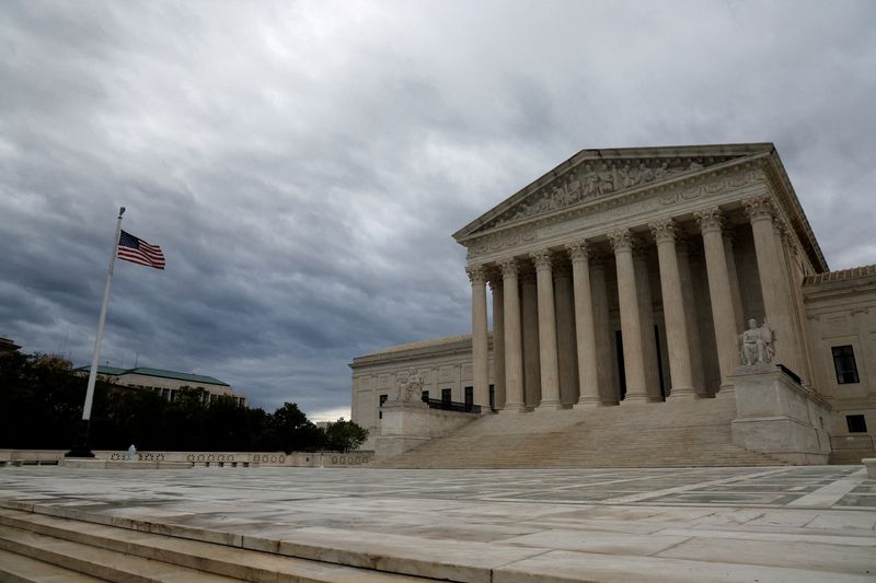 FILE PHOTO: A view of the U.S. Supreme Court building on the first day of the court's new term in Washington, U.S. October 3, 2022.  REUTERS/Jonathan Ernst/File photo