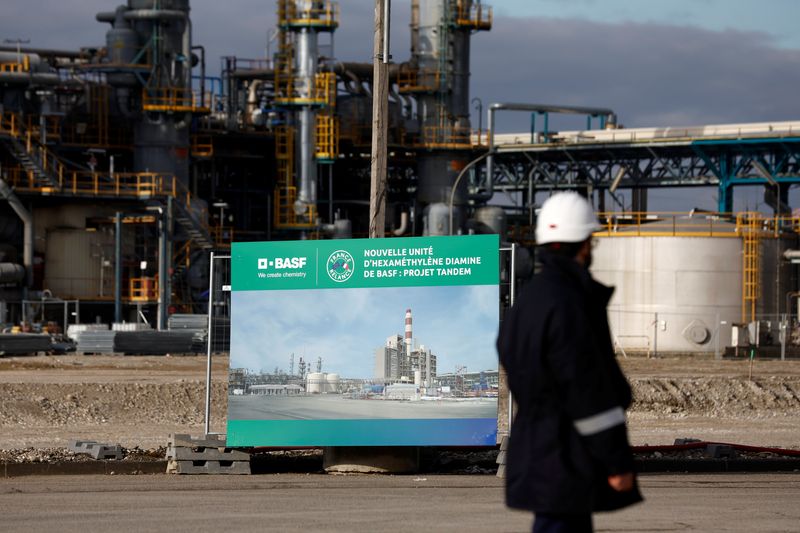 FILE PHOTO: A view shows the WEurope platform by German chemical giant BASF at the Alsachimie industrial site in Chalampe, eastern France, January 17, 2022. REUTERS/Benoit Tessier/Pool/File Photo