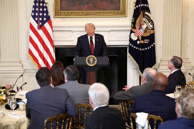 FILE PHOTO: U.S. President Donald Trump speaks during a breakfast with Republican Senators at the White House in Washington, D.C., U.S. November 5, 2025.  REUTERS/Kevin Lamarque/File Photo