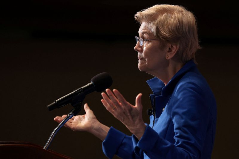 U.S. Senator Elizabeth Warren (D-MA) speaks about the future of the Democratic Party during a newsmaker event at the National Press Club in Washington, D.C., U.S., January 12, 2026. REUTERS/Jonathan Ernst