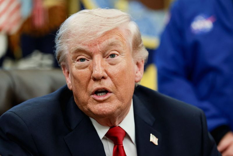 U.S. President Donald Trump speaks during an event with Artemis II astronauts, NASA Commander Reid Wiseman, NASA Pilot Victor Glover, NASA Mission Specialist Christina Koch and Canadian Space Agency (CSA) Mission Specialist Jeremy Hansen, in the Oval Office at the White House in Washington, D.C., U.S., April 29, 2026. REUTERS/Evelyn Hockstein