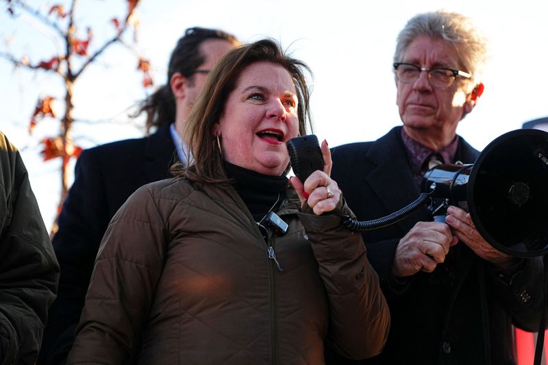 FILE PHOTO: President of Susan B. Anthony Pro-Life America, Marjorie Dannenfelser, speaks during a protest to call on the Trump administration to ban the abortion pill, outside the U.S. Department of Health and Human Services (HHS) in Washington, D.C., U.S., January 22, 2026. REUTERS/Aaron Schwartz/File Photo