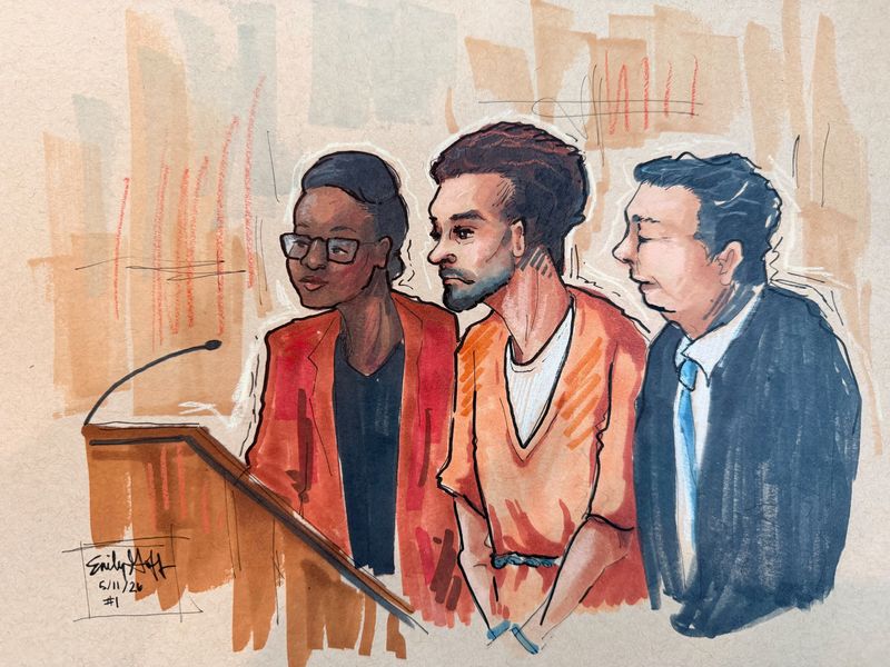 Defense Attorneys Tezira Abe and Eugene Ohm flank Cole Allen, a suspect in the White House Correspondents' Association (WHCA) dinner shooting, as he sits in the courtroom during a plea hearing after being charged with attempting to assassinate U.S. President Donald Trump, in Washington D.C., U.S., May 11, 2026, in this courtroom sketch.    REUTERS/Emily Goff