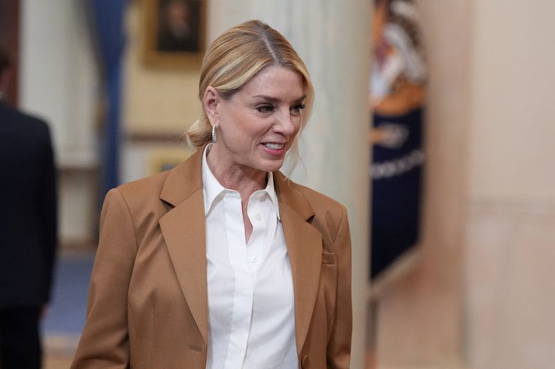 Attorney General Pam Bondi arrives in White House on Wednesday, April 1, 2026, in Washington.     Alex Brandon/Pool via REUTERS