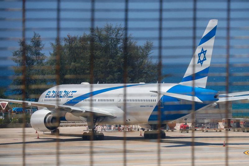 FILE PHOTO: An El Al aircraft parked at Phuket International Airport, following regional airspace closures amid the U.S.-Israel conflict with Iran, in Phuket, Thailand, March 3, 2026. REUTERS/Napat Wesshasartar/File Photo