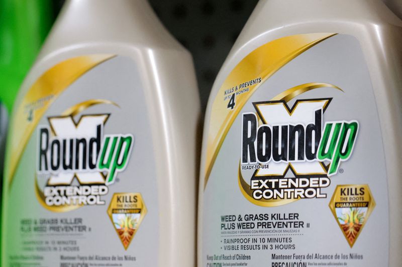 FILE PHOTO: Bottles of Roundup, a brand owned by Bayer, are seen for sale in a store in Manhattan, New York City, U.S., June 30, 2022. REUTERS/Andrew Kelly/File Photo