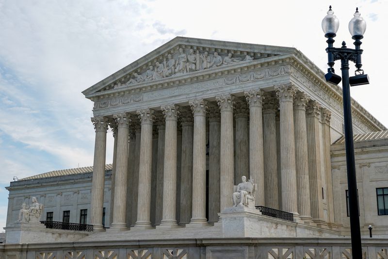 FILE PHOTO: The U.S. Supreme Court in Washington, D.C., U.S., June 25, 2026. REUTERS/Elizabeth Frantz/File Photo
