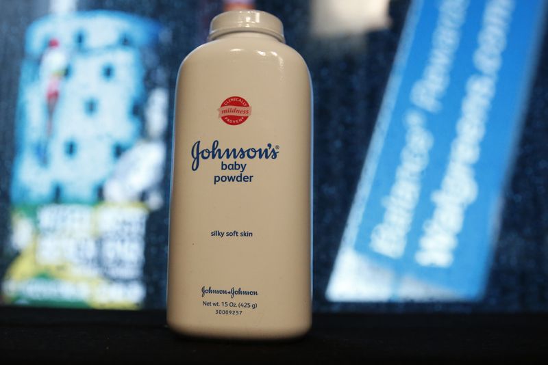 A bottle of Johnson and Johnson Baby Powder is seen in a photo illustration taken in New York, February 24, 2016. REUTERS/Shannon Stapleton/Illustration