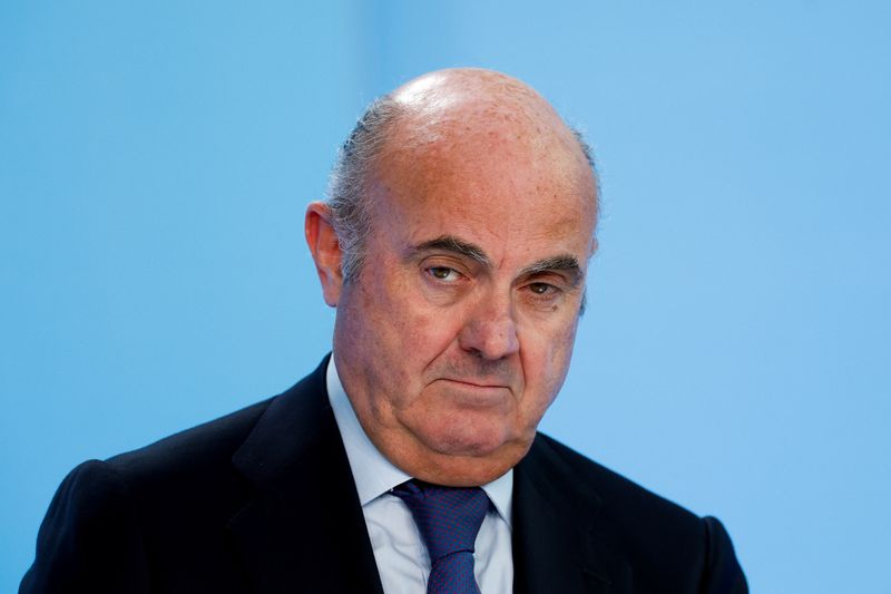 FILE PHOTO: European Central Bank (ECB) Vice-President Luis de Guindos looks on during an address to the media after the ECB's Governing Council meeting, at the ECB headquarters in Frankfurt, Germany, June 5, 2025. REUTERS/Heiko Becker/File Photo