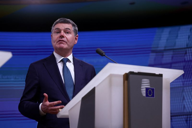 Eurogroup President Paschal Donohoe attends a press conference with Britain's Chancellor of the Exchequer Rachel Reeves after the Eurozone finance ministers meeting, in Brussels, Belgium December 9, 2024. REUTERS/Yves Herman/File Photo